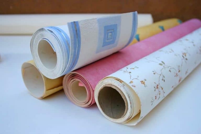 Best Renter Friendly Wallpaper (we tested the 7 most popular)