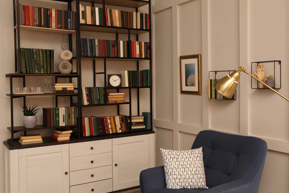 Bookshelves: The Ultimate Guide to Styling Them for Any Home